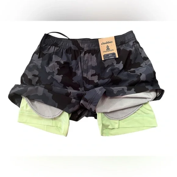 NWT Chubbies Men’s The Camo Glows 7” Performance Shorts in Black/Grey Camo in S - Picture 4 of 7